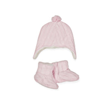 Load image into Gallery viewer, Ear Flap Beanie And Booties
